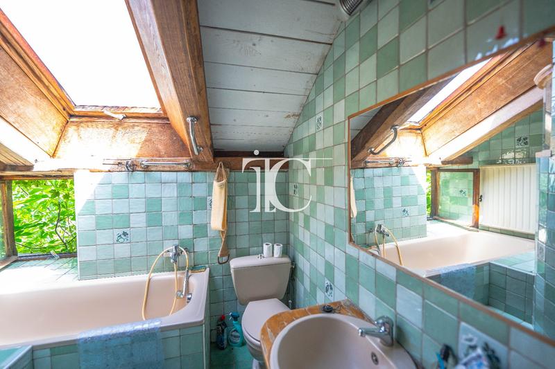 Maison - 97 m² - 5 pièces