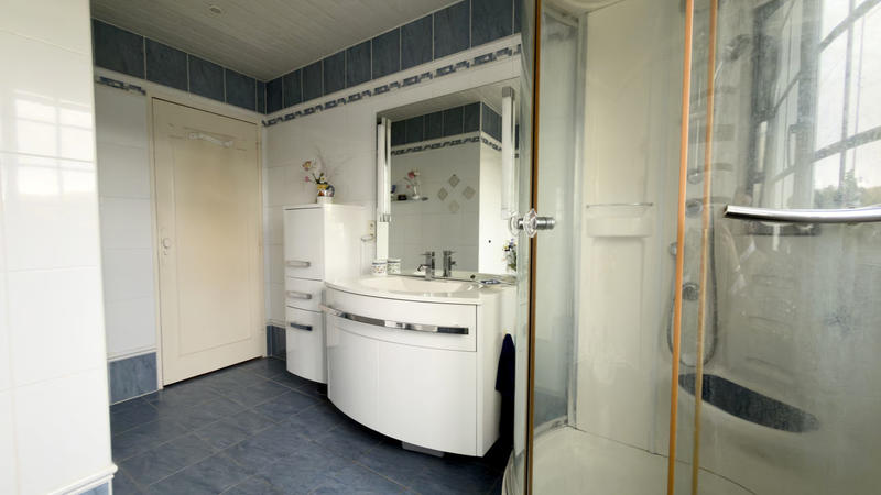 Demeure - 216 m² - 7 pièces