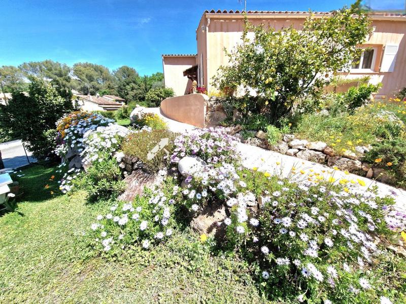 Villa - 145 m² - 5 pièces