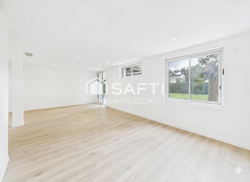 Maison - 150 m² - 6 pièces