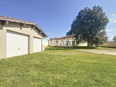 Maison - 158 m² - 8 pièces