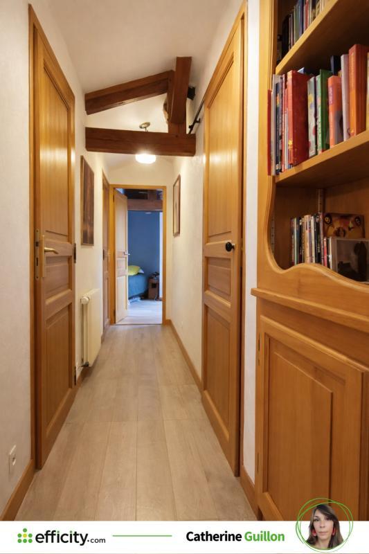 Maison - 229 m² - 7 pièces