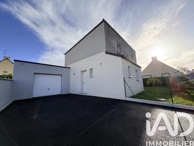 Maison - 105 m² - 5 pièces