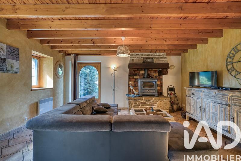 Maison - 486 m² - 17 pièces