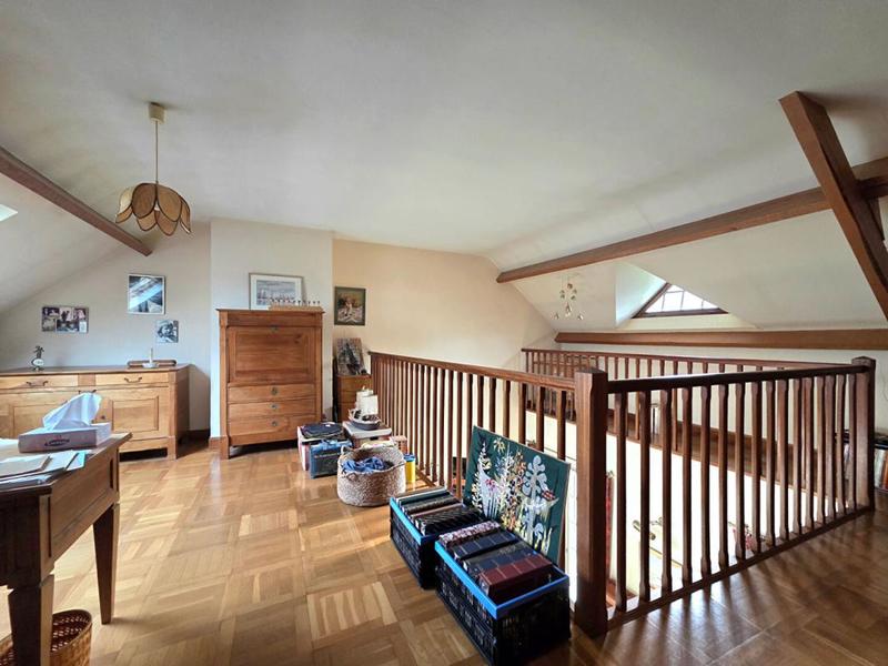 Maison - 175 m² - 6 pièces