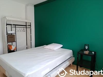 Chambre - 10 m² - 1 pièce