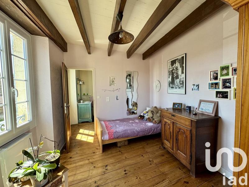 Maison - 240 m² - 7 pièces