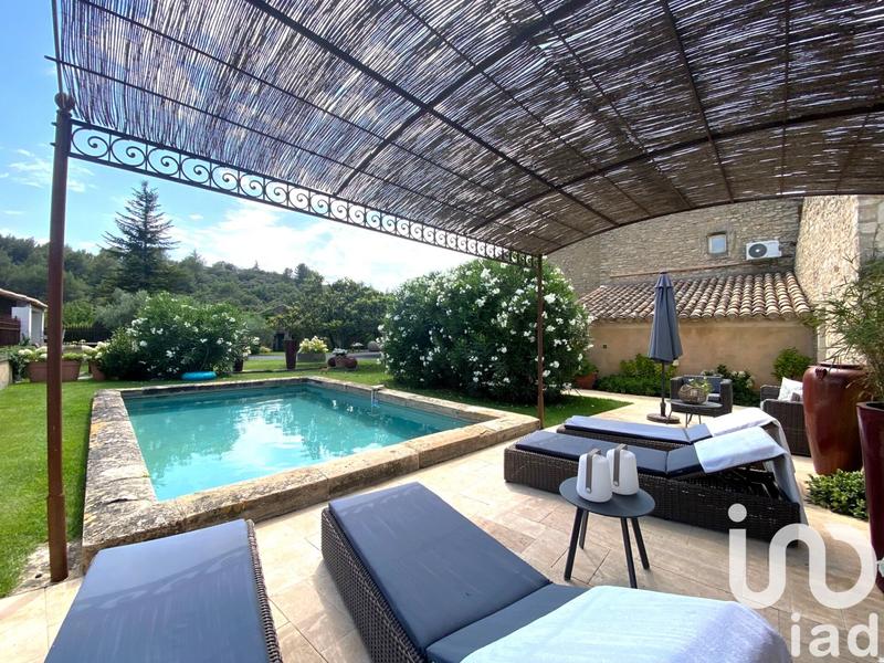 Maison - 420 m² - 14 pièces