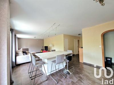 Appartement - 98 m² - 5 pièces