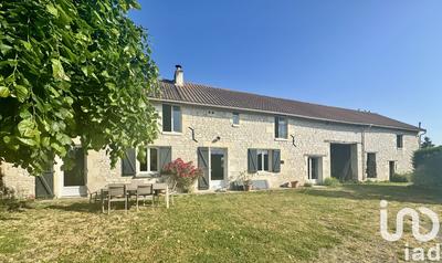 Maison - 194 m² - 5 pièces