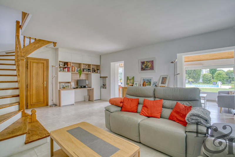 Maison - 143 m² - 5 pièces