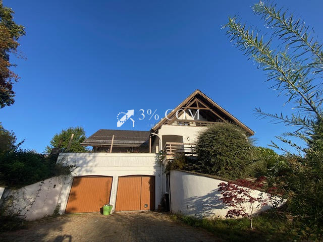 Propriété - 240 m² - 5 pièces