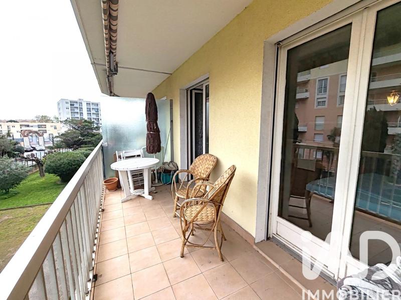 Studio - 24 m² - 1 pièce