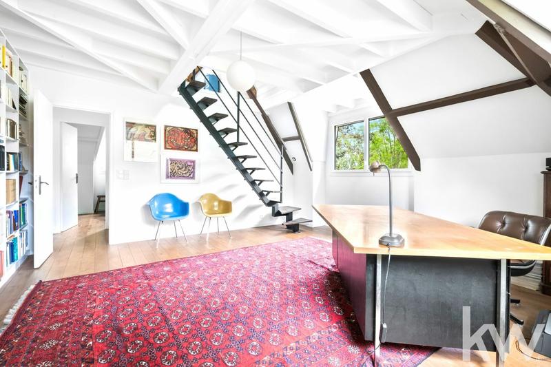 Maison d'architecte - 307 m² - 10 pièces