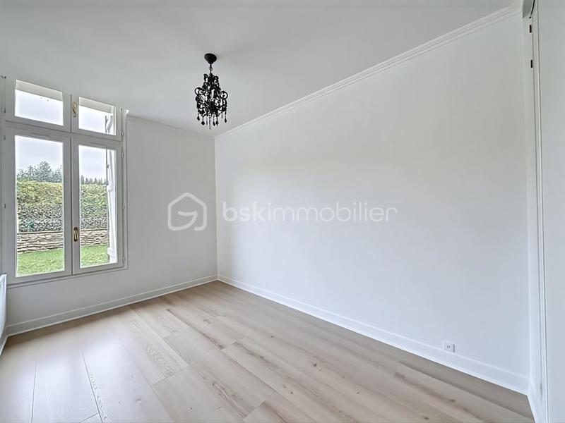 Appartement - 128 m² - 6 pièces