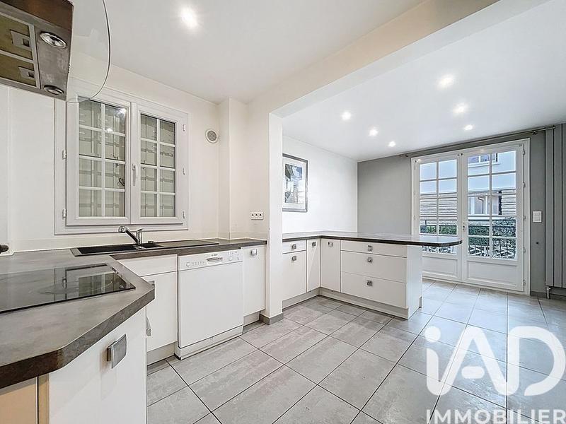 Maison - 135 m² - 5 pièces