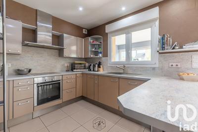 Maison - 152 m² - 6 pièces