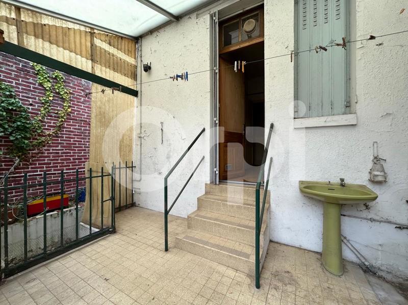 Maison - 74 m² - 5 pièces