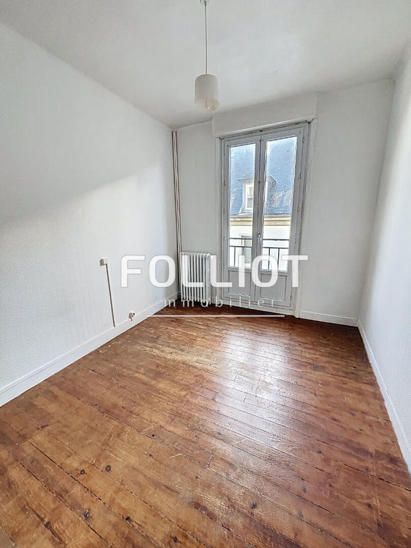 Immeuble - 294 m² - 13 pièces