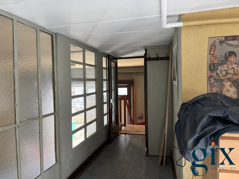 Local commercial - 148 m²