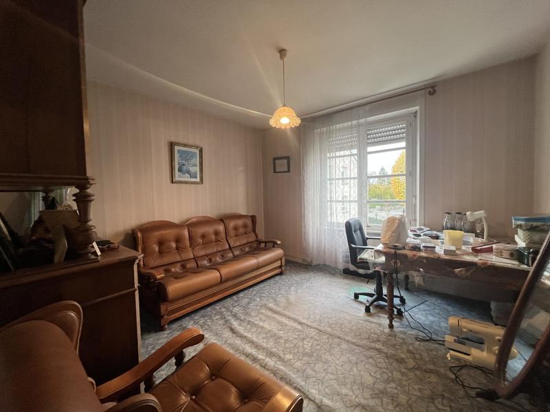 Maison - 126 m² - 8 pièces