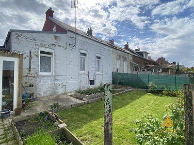 Maison - 108 m² - 6 pièces