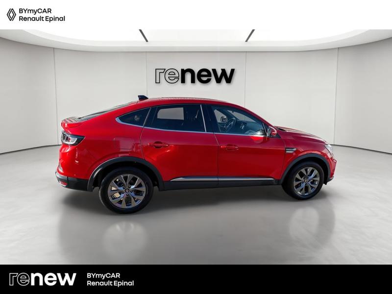 Renault Arkana E-Tech 145 - 23 Techno