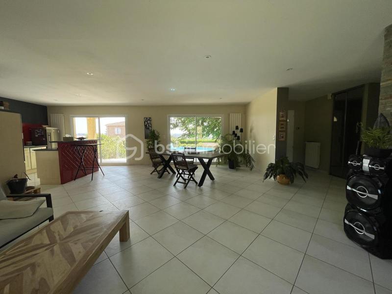 Villa - 146 m² - 5 pièces