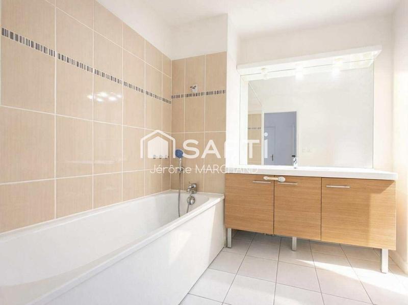 Appartement - 65 m² - 3 pièces