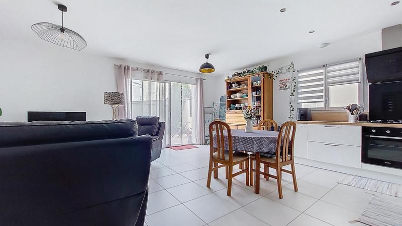 Appartement - 76 m² - 4 pièces