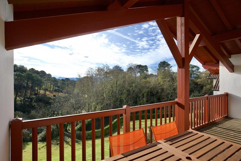 Appartement - 97 m² - 3 pièces