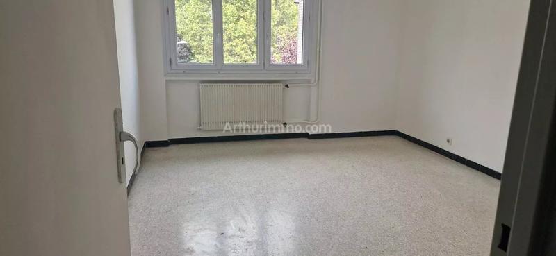 Appartement - 97 m² - 4 pièces