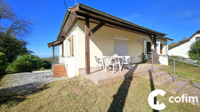 Maison - 144 m² - 6 pièces