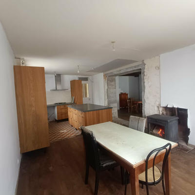 Maison de village - 100 m² - 5 pièces