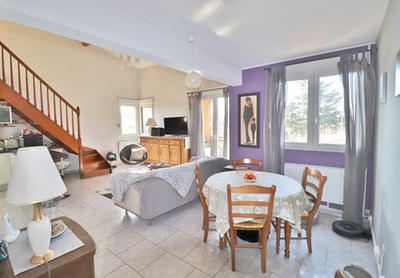 Appartement - 100 m² - 5 pièces