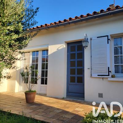 Maison - 90 m² - 4 pièces