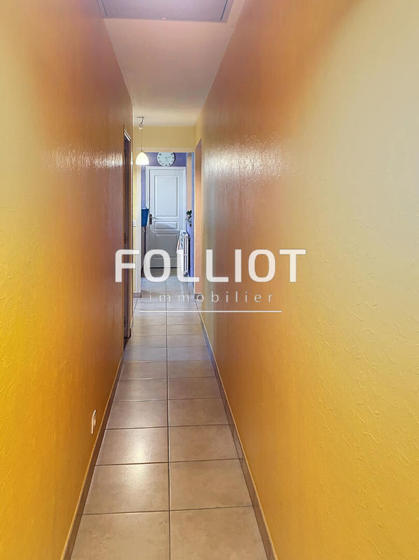 Maison - 92 m² - 5 pièces