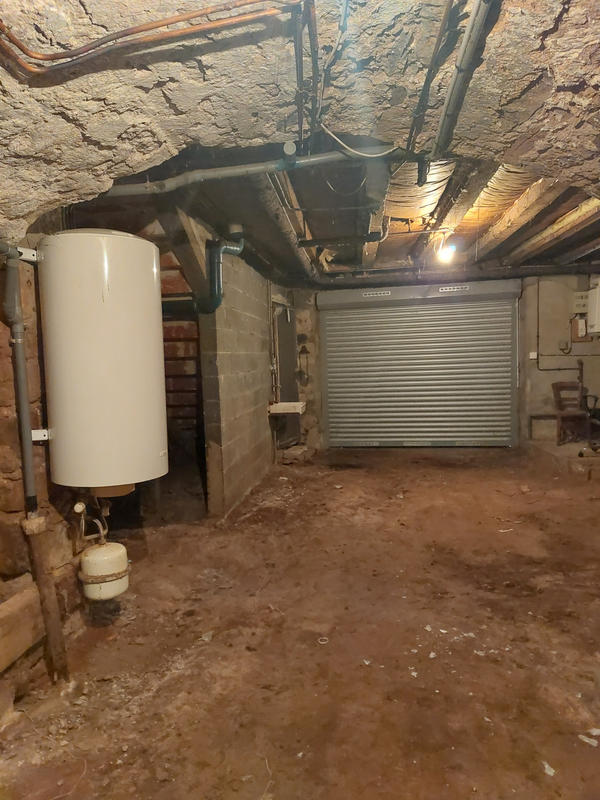 Maison de village - 116 m² - 7 pièces