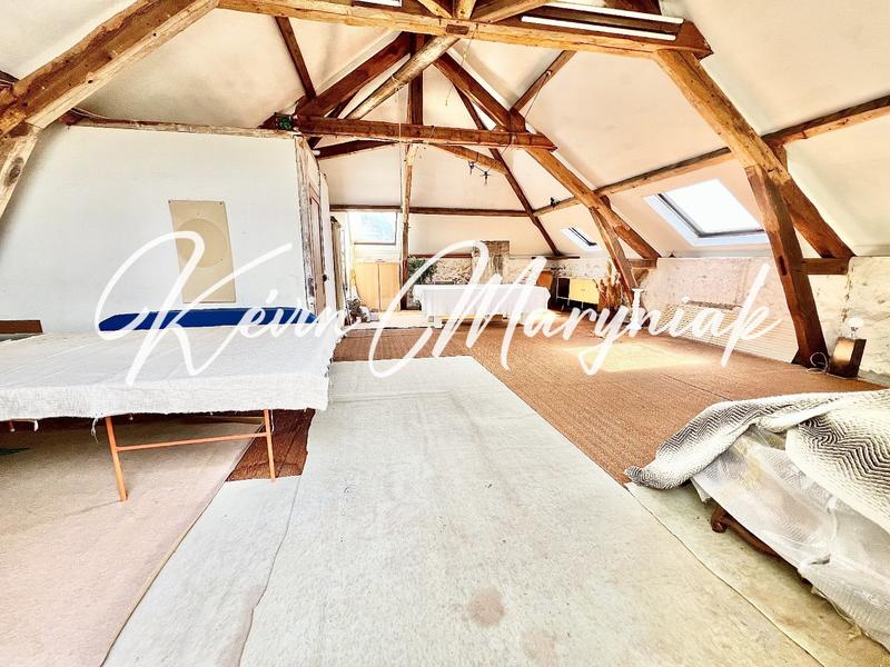 Maison - 296 m² - 6 pièces