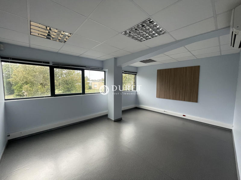 Bureau - 150 m²