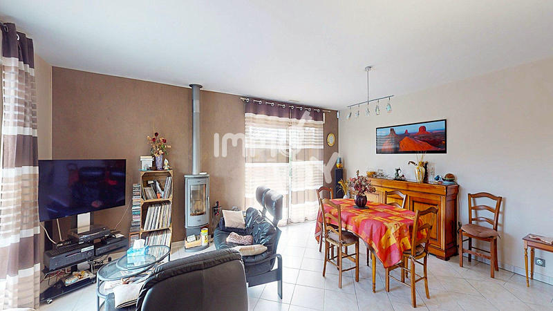 Maison - 111 m² - 5 pièces