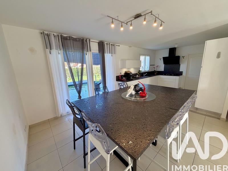 Maison - 113 m² - 5 pièces