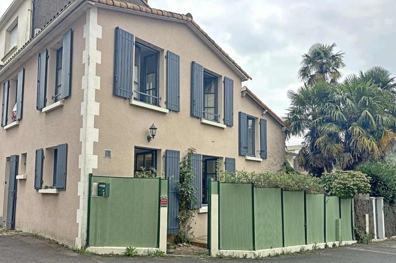 Maison - 112 m² - 5 pièces