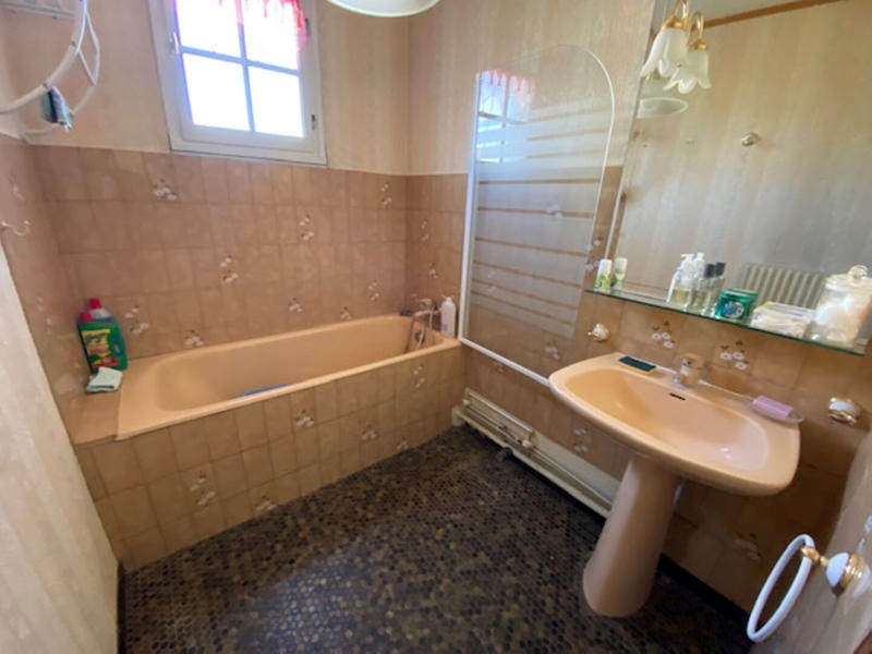 Maison - 100 m² - 6 pièces