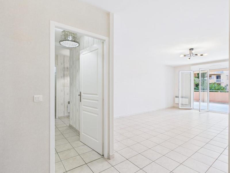 Appartement - 79 m² - 3 pièces