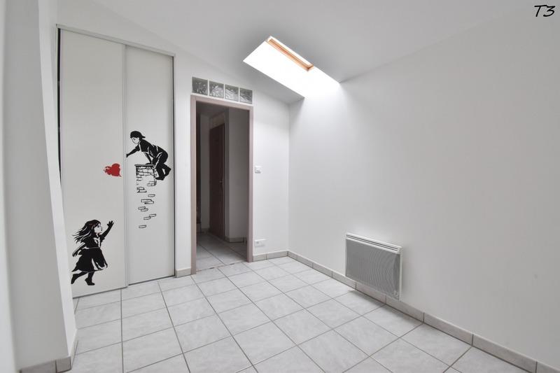 Immeuble - 121 m² - 6 pièces