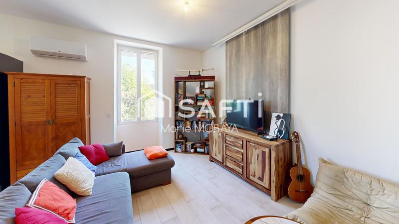 Appartement - 85 m² - 3 pièces