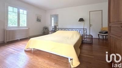 Duplex - 307 m² - 7 pièces