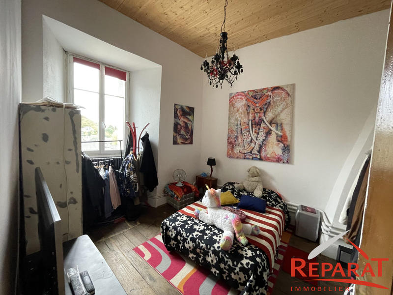 Maison - 121 m² - 6 pièces