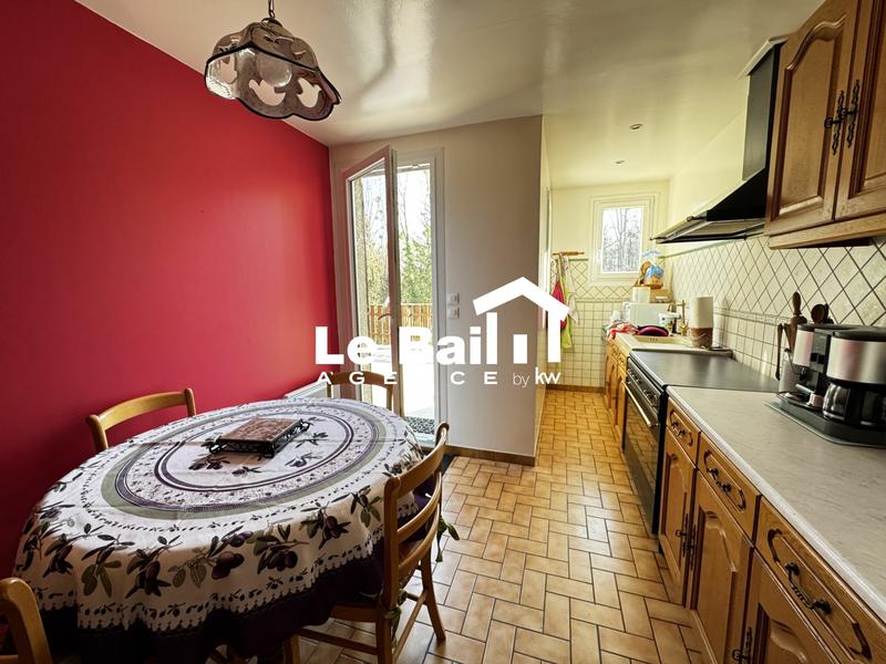 Maison - 160 m² - 8 pièces